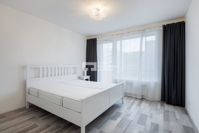 Pronájem byty 3+kk, 83 m2 - Praha - Vysočany